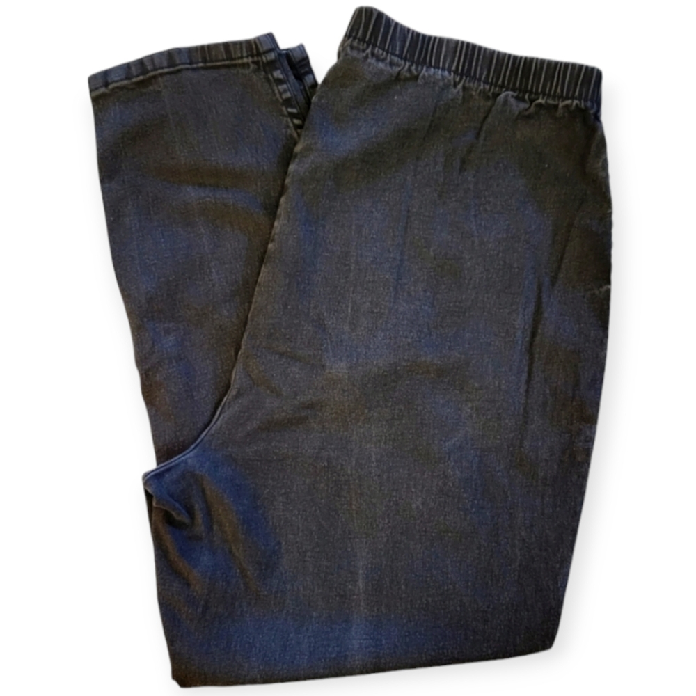 (22W/24W) Plus Petite Pull-On Jeans - Picture 8 of 16